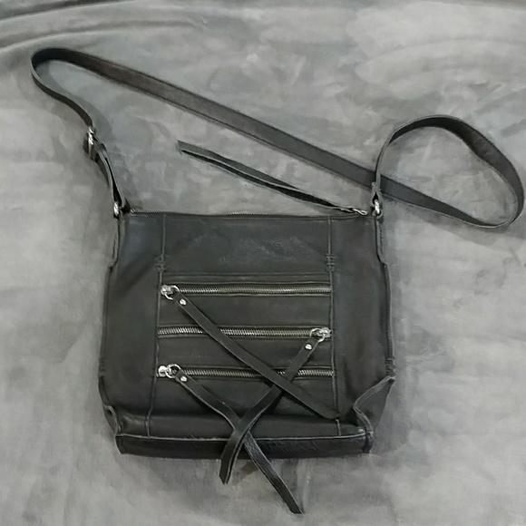 Lucky Brand Handbags - EUC Lucky Brand Black Leather Crossbody